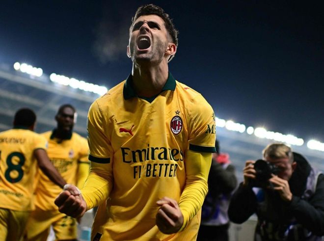 德甲半场：洛孔加破僵，拉尔森扳平，汉堡1-1法兰克福（德甲半场战报：洛孔加先开纪录，拉尔森扳平，汉堡暂1-1法兰克福）