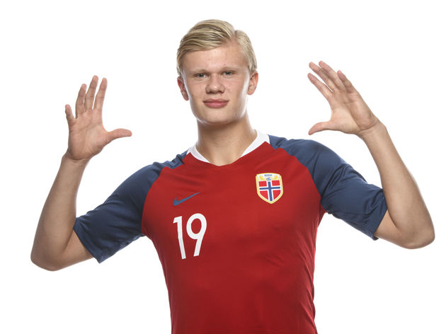 7分钟闪击，为那不勒斯自1989年以来意甲对尤文最快进球（7分钟破门！那不勒斯创1989年以来意甲对尤文最快进球）