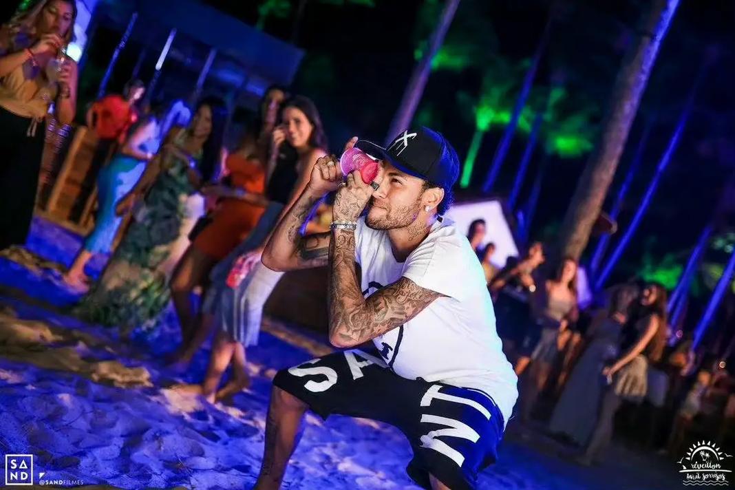 破防！3大理由爱上王楚钦，治愈系笑容竟不是TOP1？