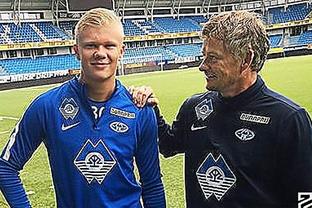 中超比赛亮点：上海申花绝杀山东泰山,（中超焦点战：上海申花绝杀山东泰山）