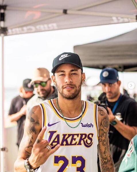 索博社媒发文：为自己是匈牙利人而自豪，即使生活在考验我们