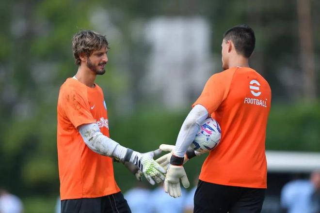 河南开通6列足协杯“球迷专列”，从郑州、洛阳等多地始发（河南开行6趟足协杯球迷专列，郑州、洛阳等多地发车）