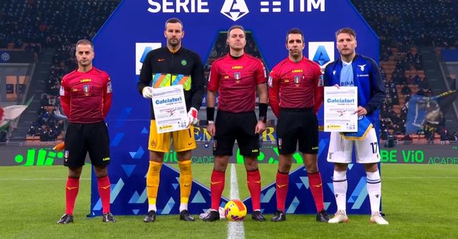 曼联红魔主场零封狼队