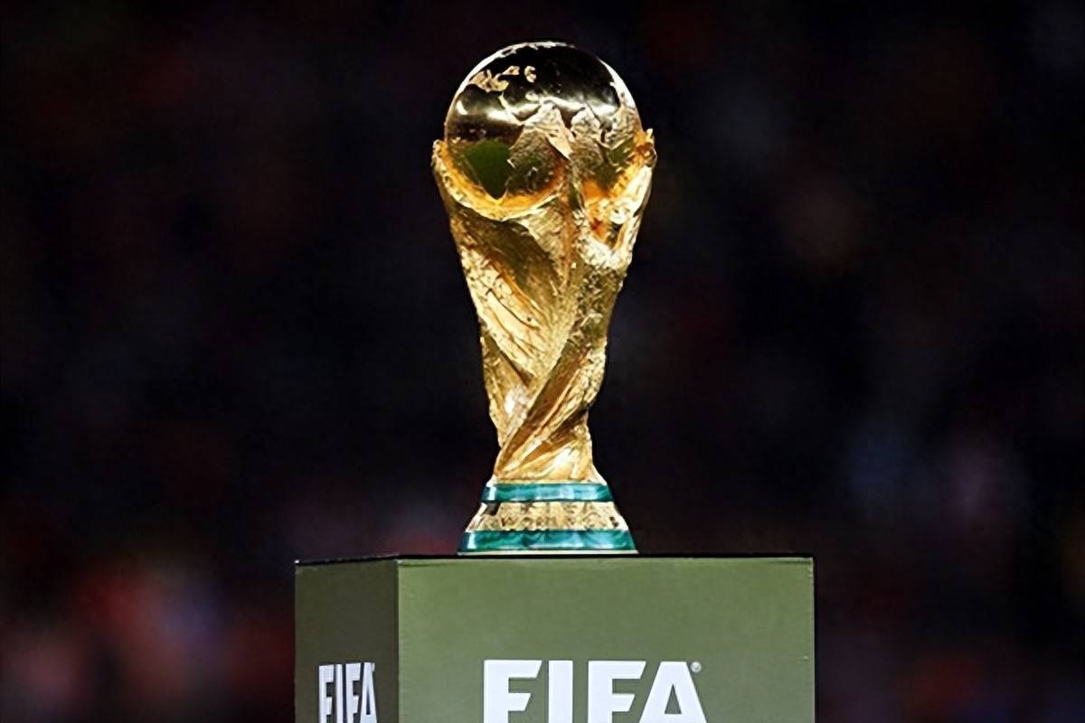 斯基拉：皇马球员恩德里克距离租借加盟里昂仅一步之遥（斯基拉：恩德里克接近租借至里昂，交易只待敲定）