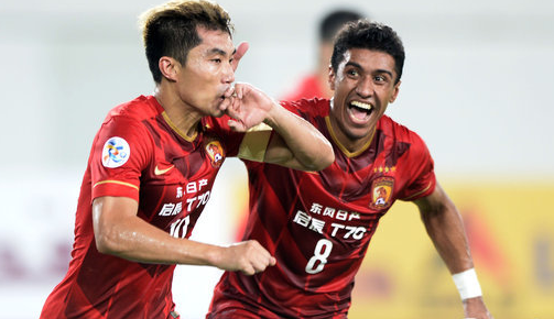 半场战报：本菲卡0-0勒沃库森，奥塔门迪中柱（半场速讯：本菲卡与勒沃库森互交白卷，奥塔门迪中柱憾失良机）